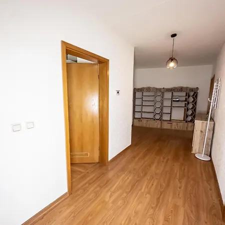 Apartment 3-room With 4 Single Beds