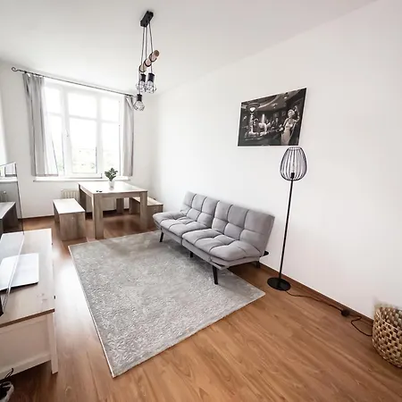 Apartment 3-room With 4 Single Beds